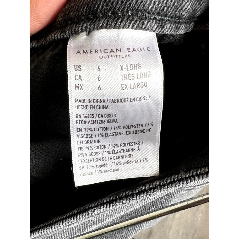 American Eagle Womens Mom Jeans Washed Black High Rise Tapered Size 6 X-Long - Picture 7 of 7